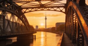 Jannowitzbrücke: Dein Guide zu Berlins wichtigstem Verkehrsknotenpunkt