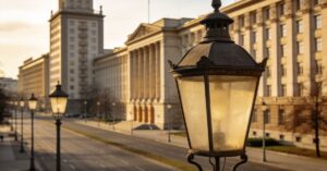 Deutsche Demokratische Republik: Geschichte, Alltag und Erbe in Berlin